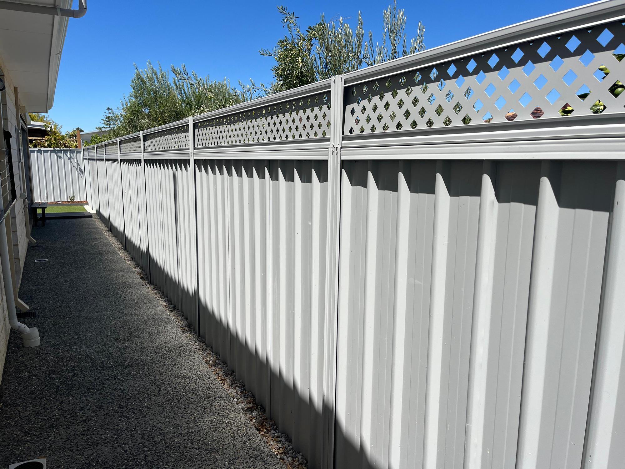 Colorbond fencing with lattice top extension